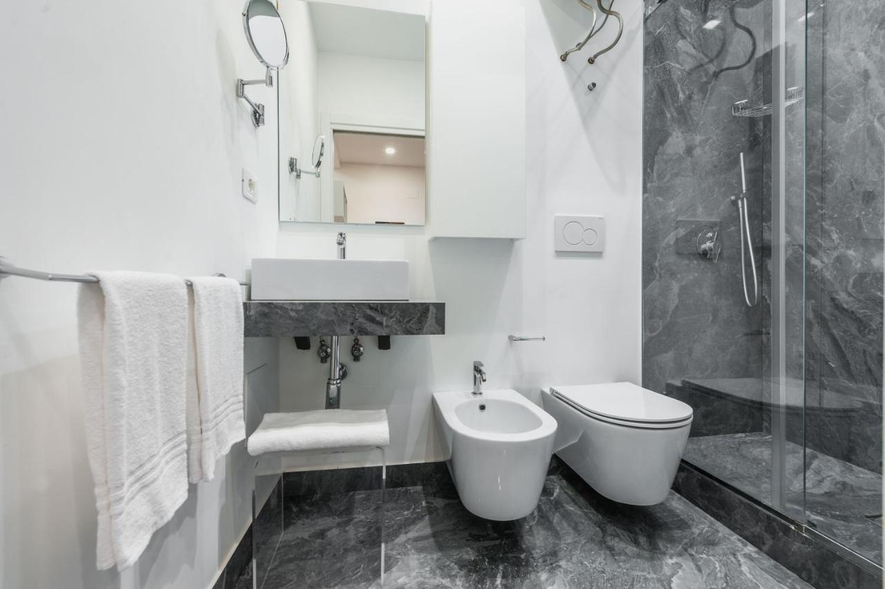 Rg8 Independent Apartment Catania Exterior photo